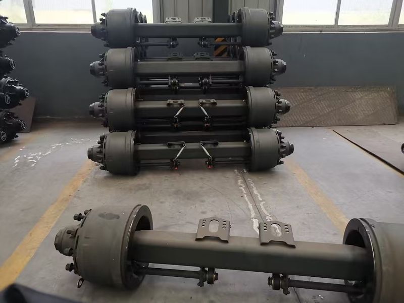 JINAN HOWOSTAR AUTO PARTS CO.,LTD linia produkcyjna fabryki
